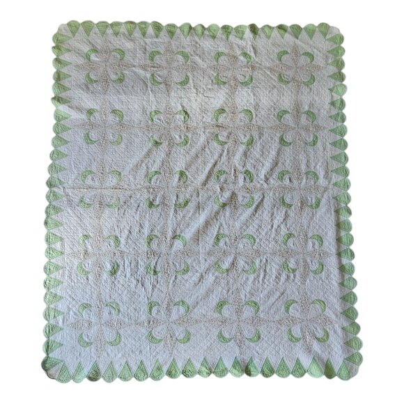 HANDMADE 1938 Clover Moon and‎ Star Quilt Scalloped Edge Floral 84 x 71in - Picture 8 of 16